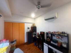 Sunbird Park (D16), Terrace #582425501